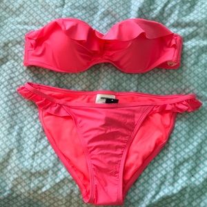 3/$20 Pink underwire bikini set